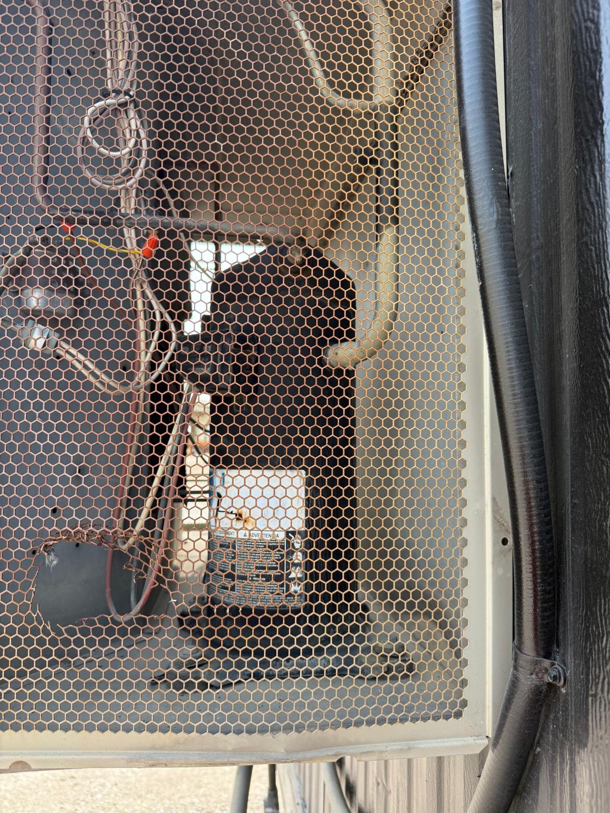Emergency AC Repair Response Time in Sugar Land: What Commercial Property Owners Should Expect