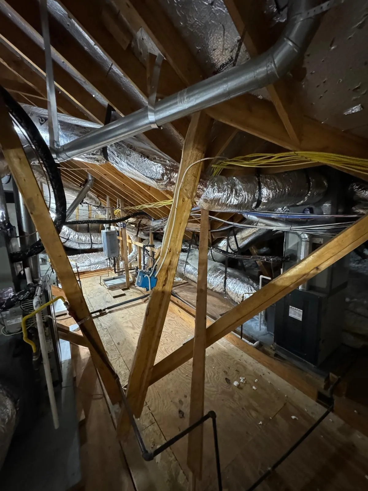 Commercial AC Stops Working at 2 AM? Here's What to Do